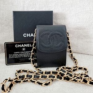 CHANEL Mini Pochette Crossbody Pouch